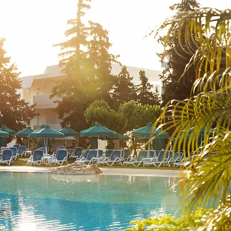 Cyprotel 4* פליראקי